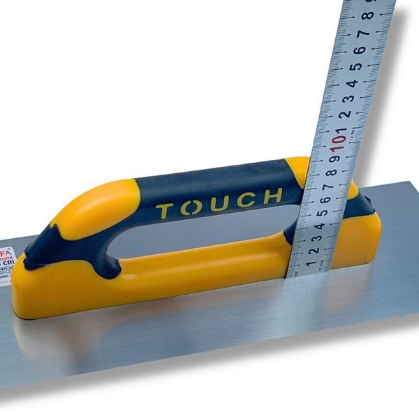 Гладилка штукатурна 35 см Closed Touch Handle, нержавіюча сталь, жовта (131) 131 фото