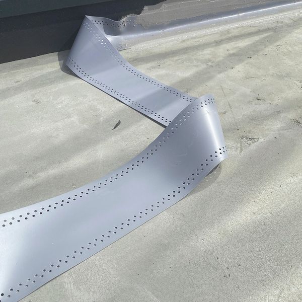 Перфорированная лента ТЕП Hydroflex для гидроизоляции деформационных швов и трещин ширина 400 мм, 1 мм &ndash; цена за 1 м.п., продажа кратно 5 м 0200 фото