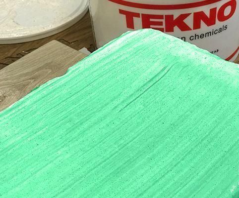 Грунтовка акрилова для бетонних поверхонь під гіпс та штукатурку Teknolatex 200 (12 кг). Зелена TLX200 фото