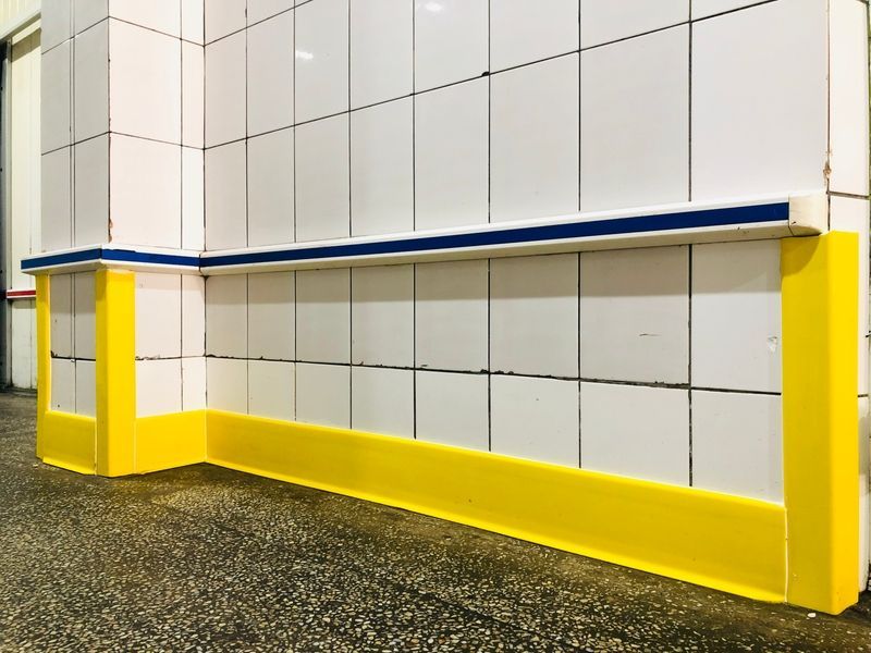 Industrial skirting board HSP 150 Arfen (T&uuml;rkiye), black, 3 m.p.