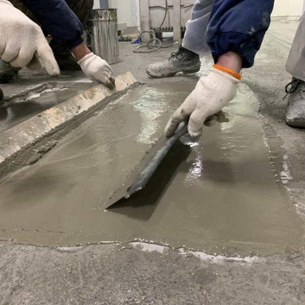 Teknogrout EX self-leveling repair compound
