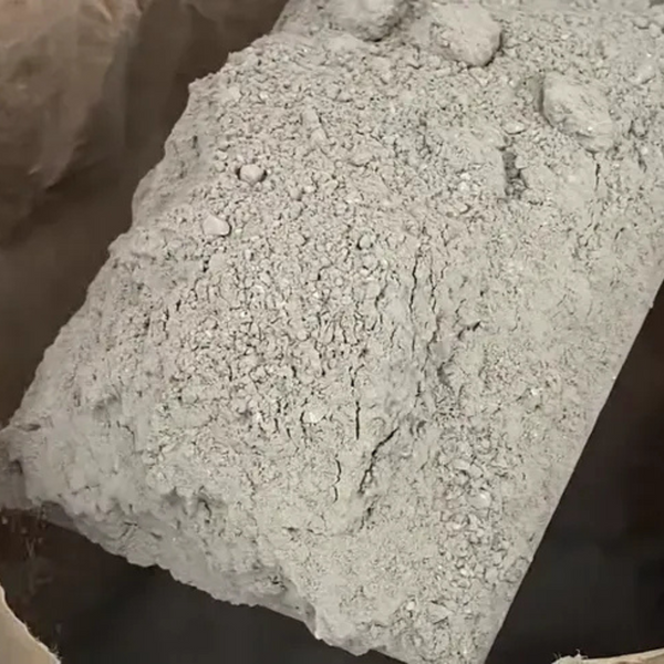Teknogrout EX self-leveling repair compound